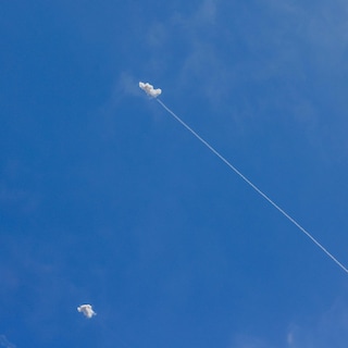 Israël maakt melding van Iraanse raketaanval, eerste sinds b