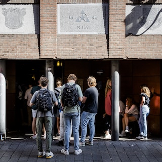 Waarom ligt de focus op jongens van lagere sociale klassen als het om kwalijke denkbeelden gaat?
