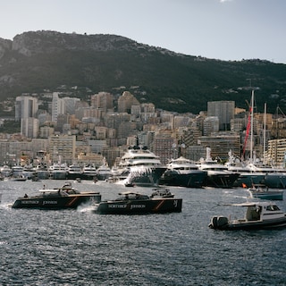 Op zoek naar een superjacht tijdens de Monaco Yacht Show. ‘Je vergeet gewoon dat dit een boot is’