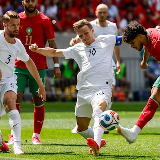 Schrik om ineenzakken Christian Eriksen tijdens oefenduel, W