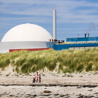 Eemshaven en Terneuzen blijven over voor mogelijke kerncentrales