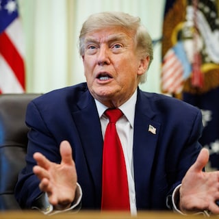 President Trump ontslaat leden onafhankelijke kiescommissie op staande voet, toekomst ongewis