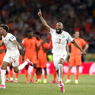 Oranje uitgeschakeld op WK na erbarmelijke strafschoppenserie tegen Marokko