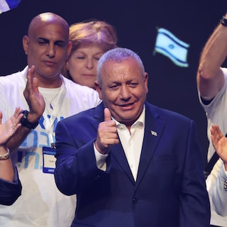Oud-legerchef Israël lanceert campagne om Netanyahu op te volgen