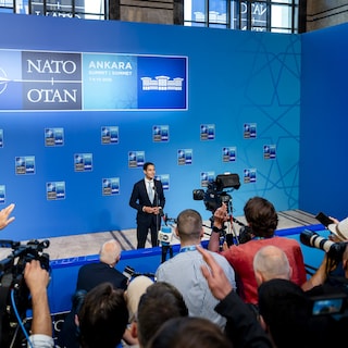 Rutte and Jetten Defend US Airstrikes on Iran at NATO Summit
