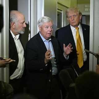 Trump loses a staunch supporter in Lindsey Graham, who opposed him on Ukraine
