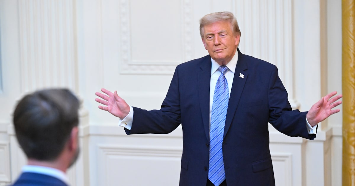 Trump opent opnieuw en ongefundeerd de aanval op het kiesstelsel: ‘China beïnvloedde onze verkiezing