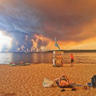 Rare firestorms make French wildfires extremely difficult to extinguish