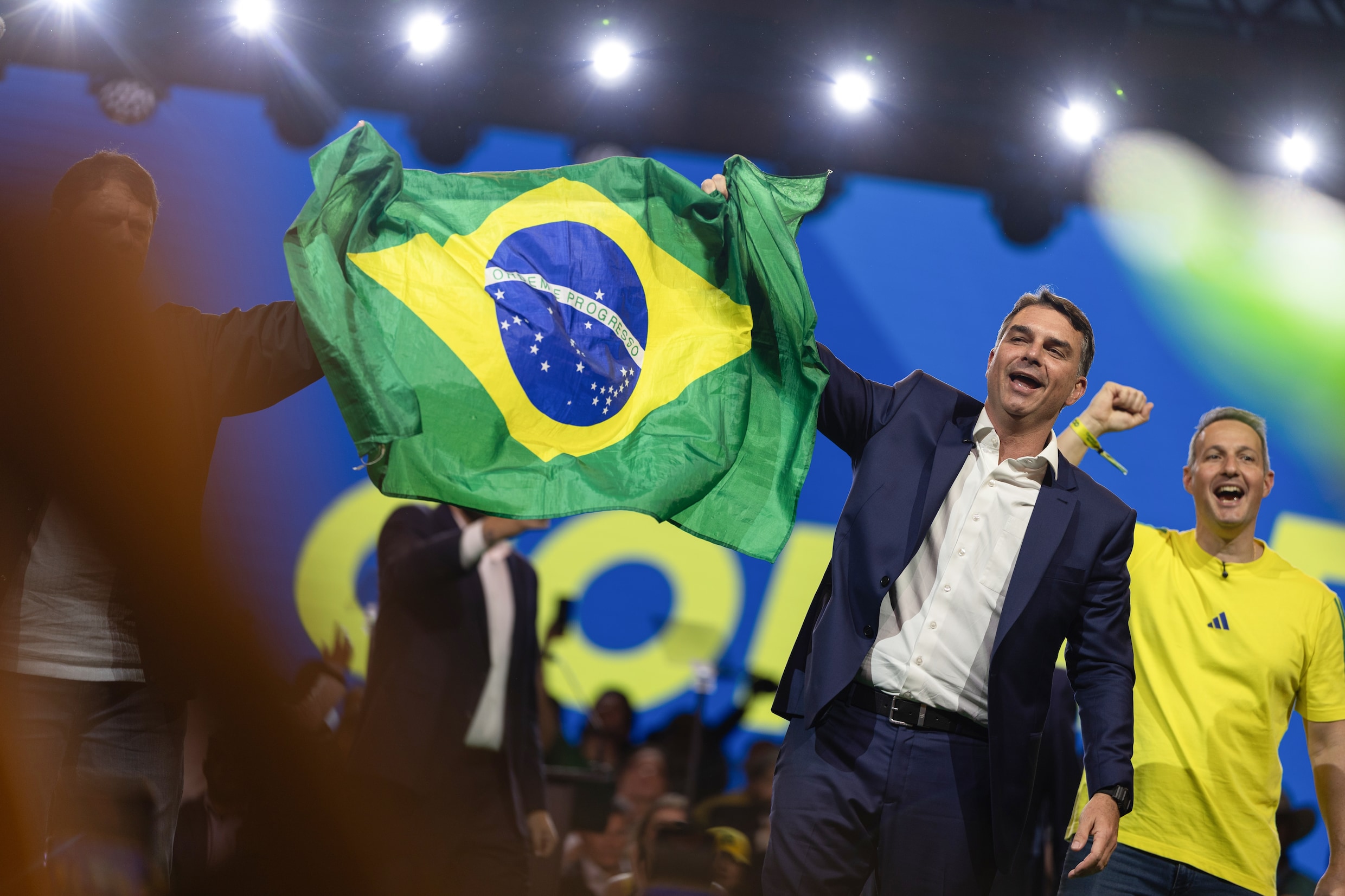 Flávio Bolsonaro werd zaterdag op het partijcongres naar voren geschoven als presidentskandidaat van de rechts-conservatieve Partido Liberal.
