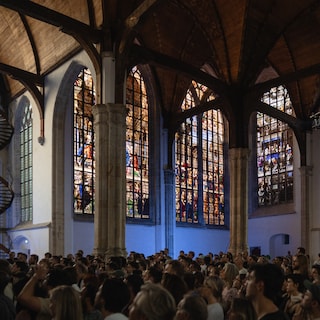 Space Afrika creates unique, profound ambient show in Amsterdam's Oude Kerk | De Volkskrant (NL) | nl