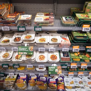 Plantaardige producten in de supermarkt steeds vaker goedkoper dan dierlijk alternatief