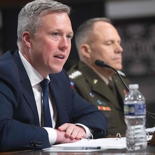 Amerikaanse legerminister Driscoll stapt op na opgelopen spanningen met defensieminister Hegseth
