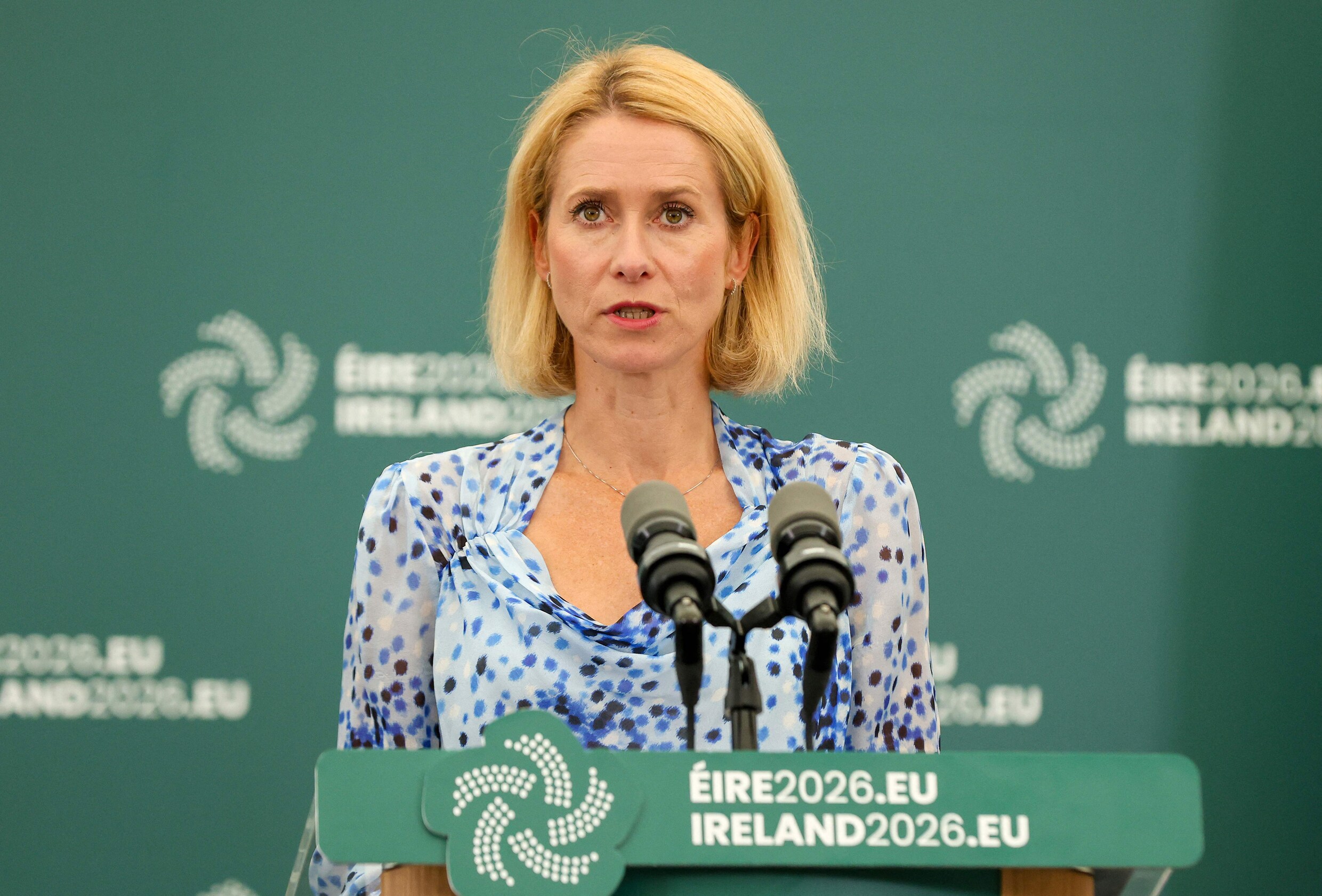 Kaja Kallas op een persconferentie in Wicklow. De EU-top vond in Ierland plaats omdat dat land momenteel voorzitter van de EU is.