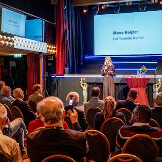 In haar zoektocht naar 'verstandige rechtse mensen' sticht Mona Keijzer verwarring bij leeglopend NSC