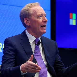 Microsoft-baas: AI is minder gereguleerd dan melk