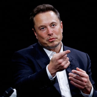 Elon Musk: ‘Oekraïne schond voorwaarden Starlink en gebruikte drones om mensen te doden’