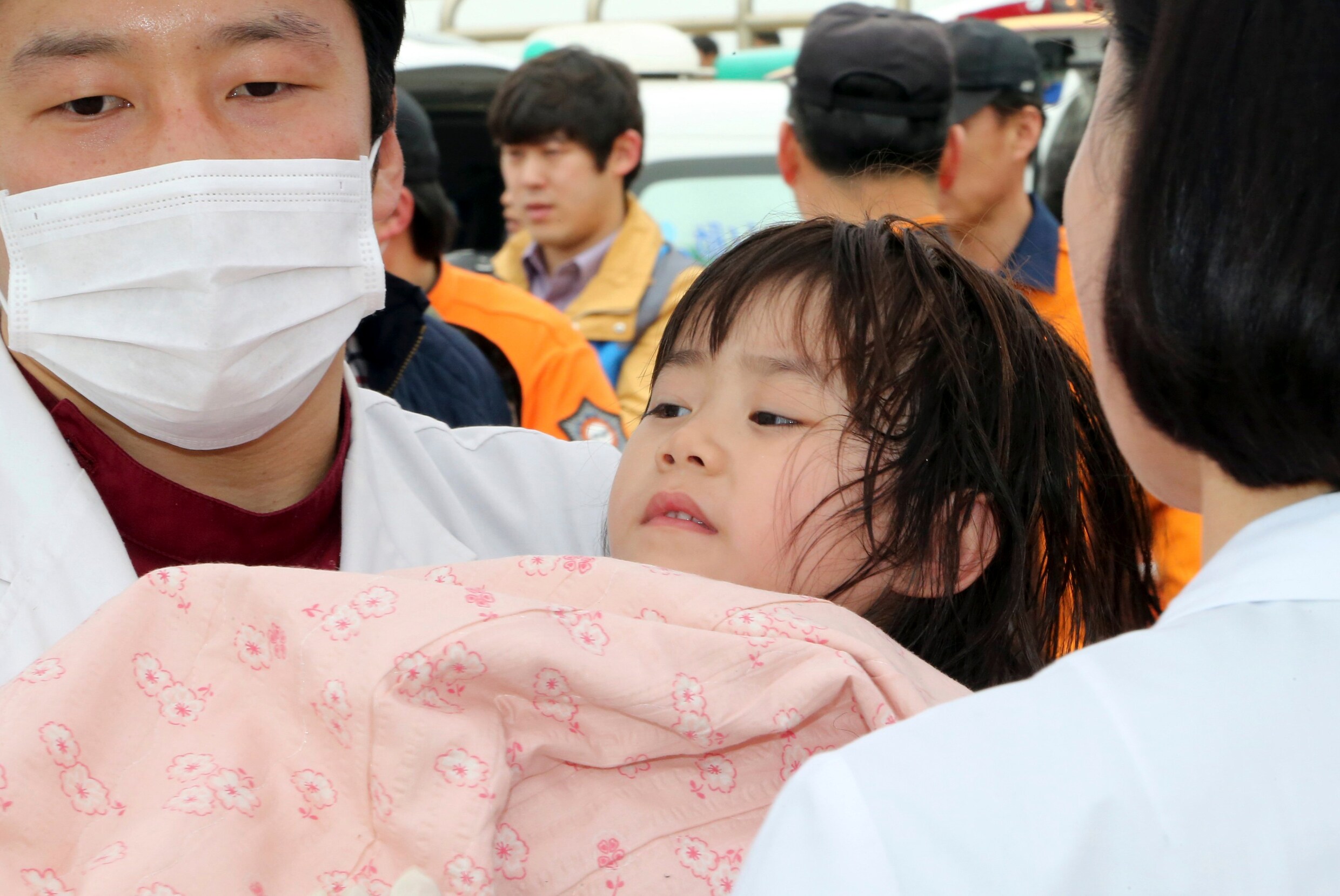 Bijna 300 vermisten na scheepsramp Zuid-Korea