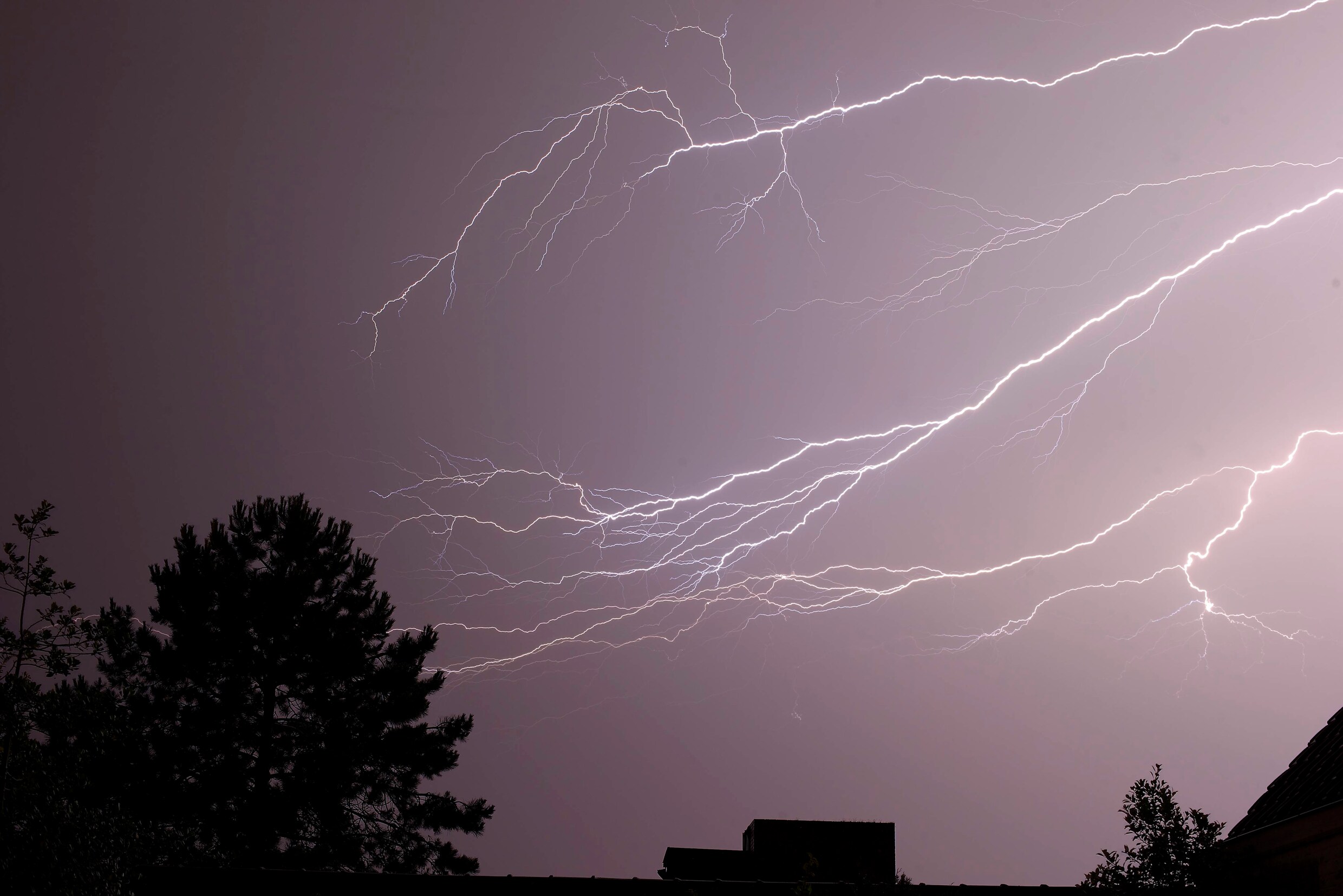 Hitteblog - Hitte neemt afscheid met onweer