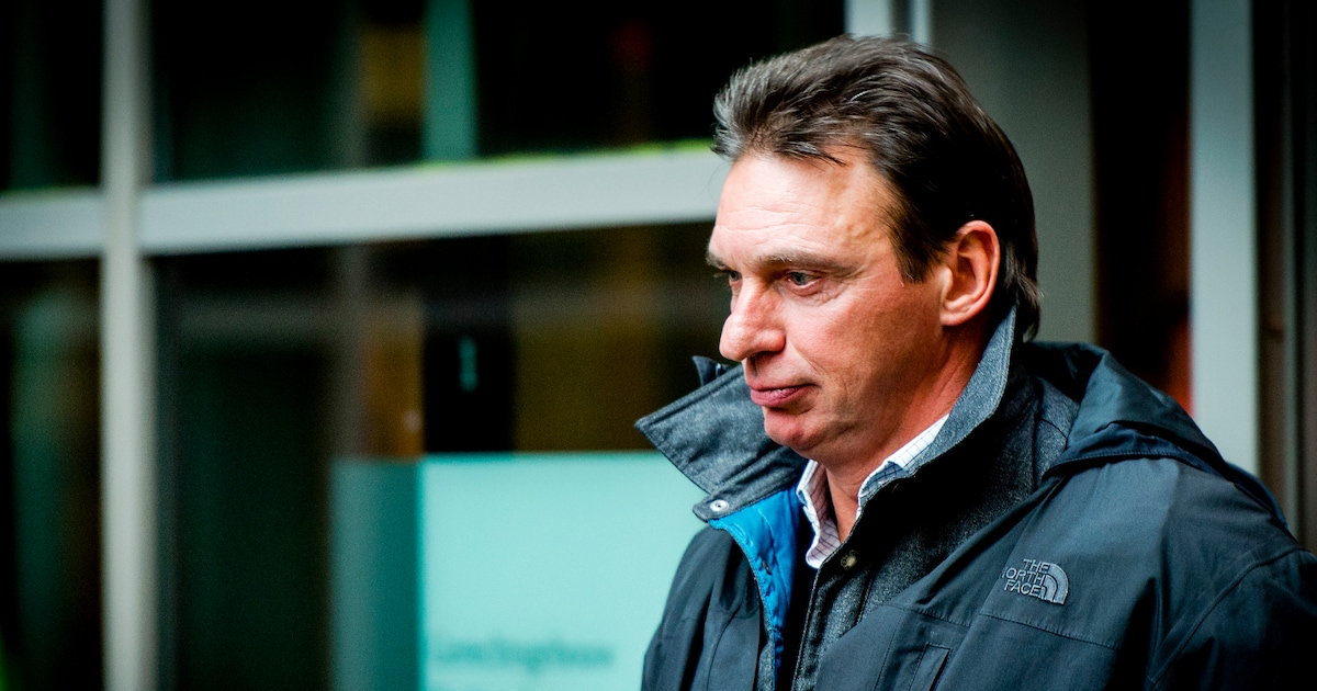 'Holleeder wist van moord op Cor van Hout' de Volkskrant