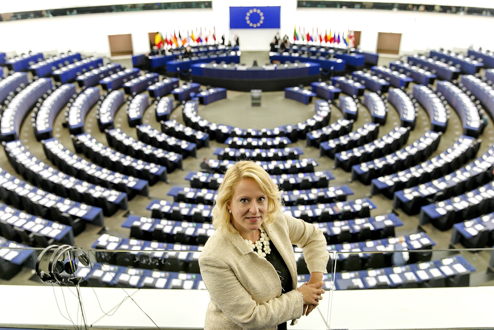 CDAkopstuk De Lange doet gooi naar voorzitterschap Europees Parlement de Volkskrant