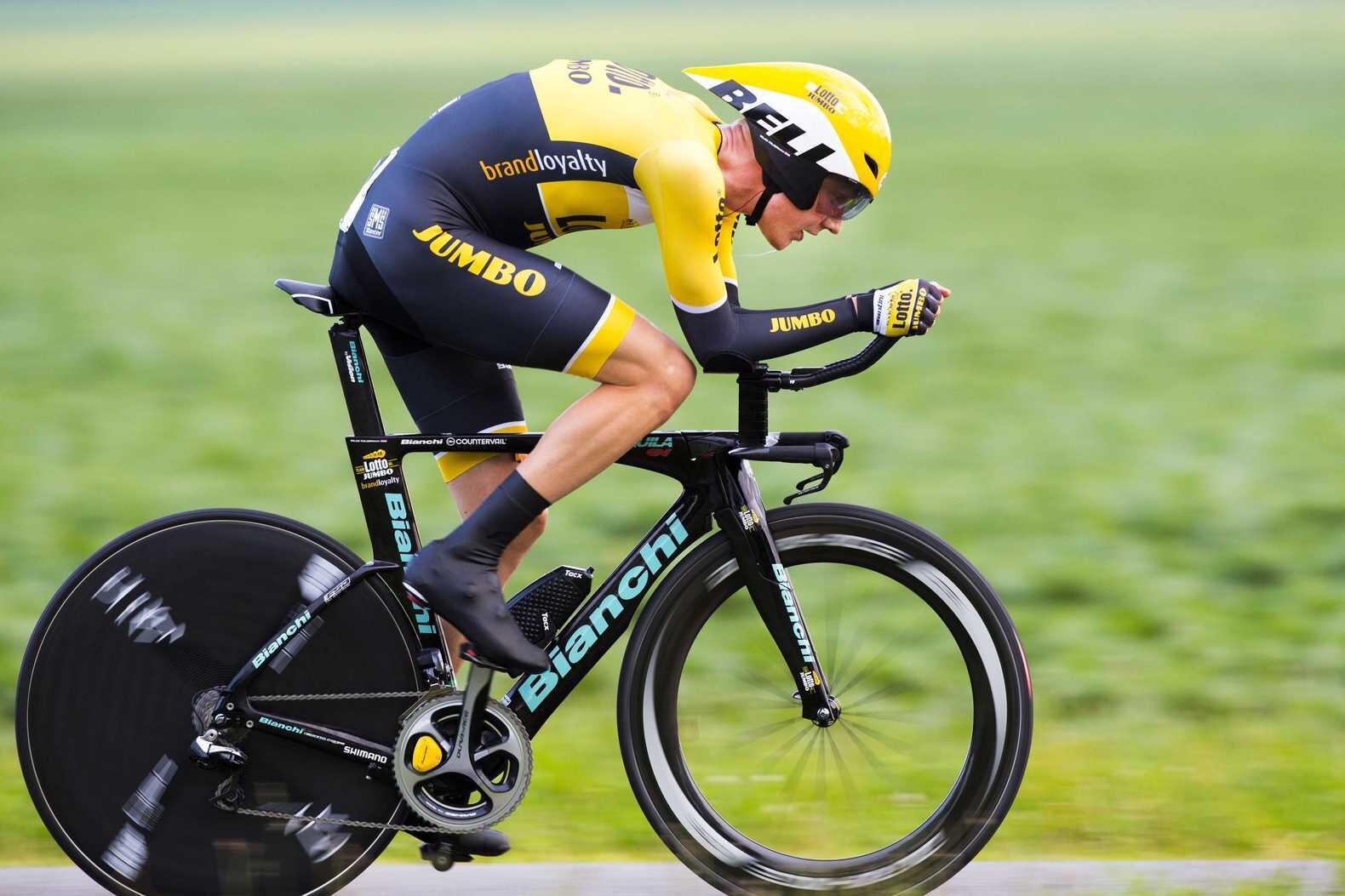 Kelderman onttroont Dumoulin op NK tijdrijden | de Volkskrant