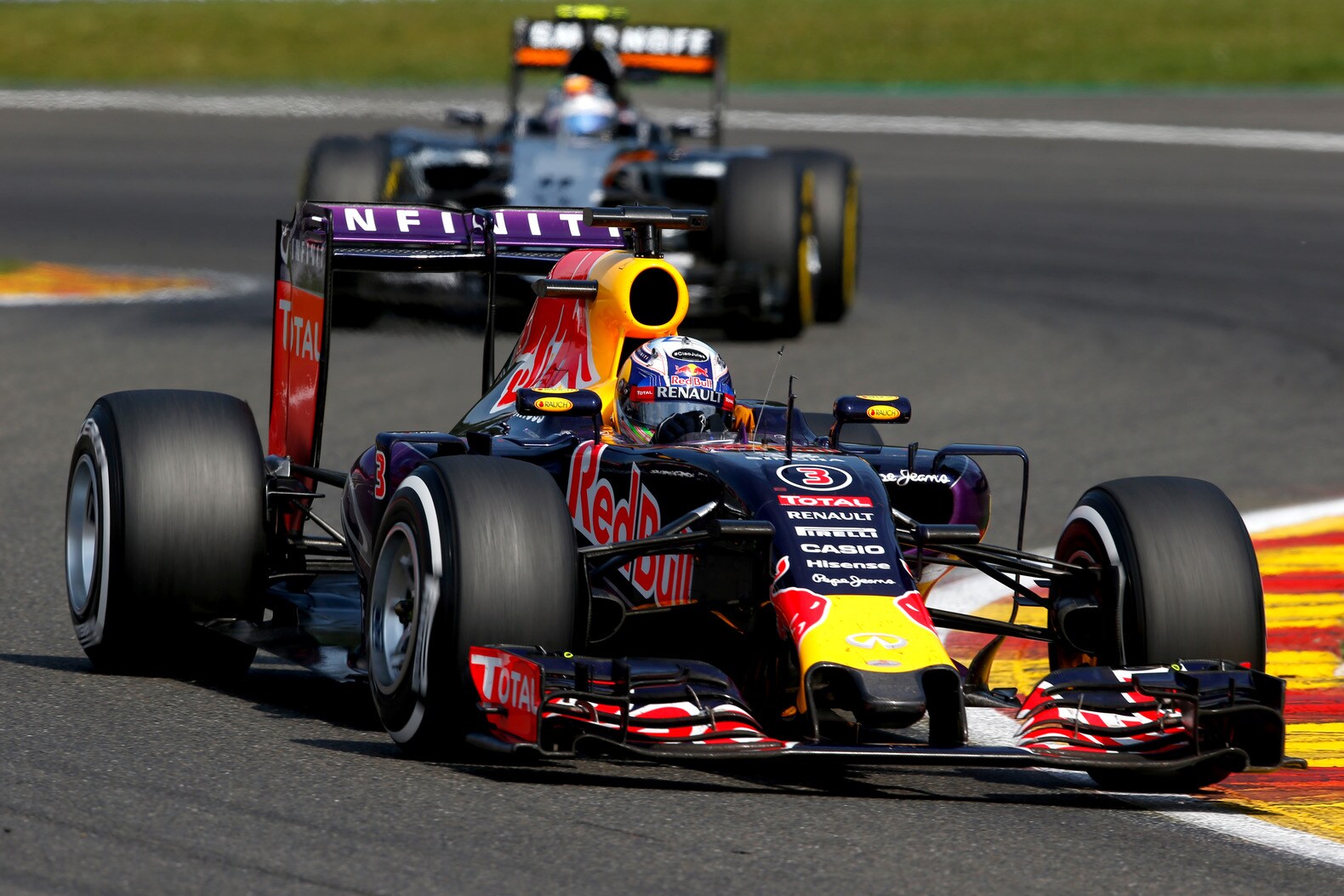 Red Bull incasseert gridstraf bij GP van Italië