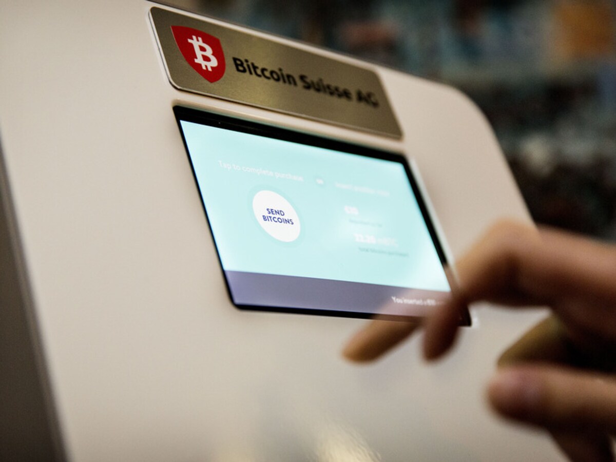 Eerste Bitcoin-automaat van Nederland geopend in Den Haag | de Volkskrant
