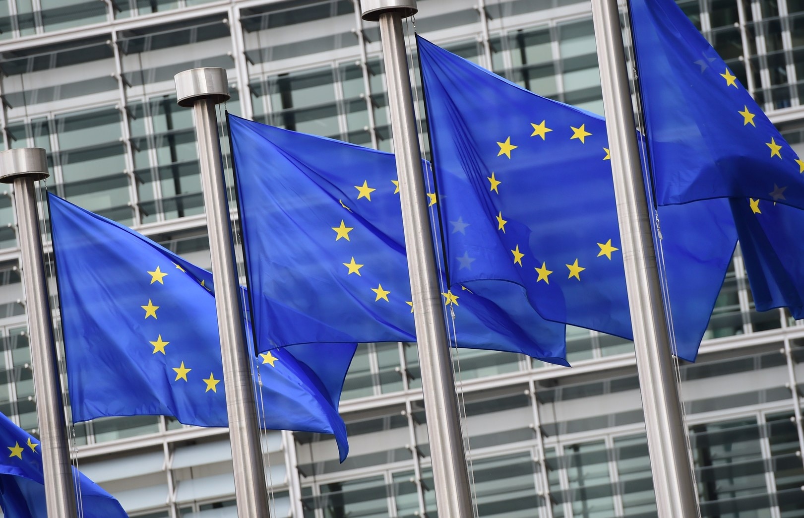 Europese Commissie scherpt beveiliging gebouwen aan