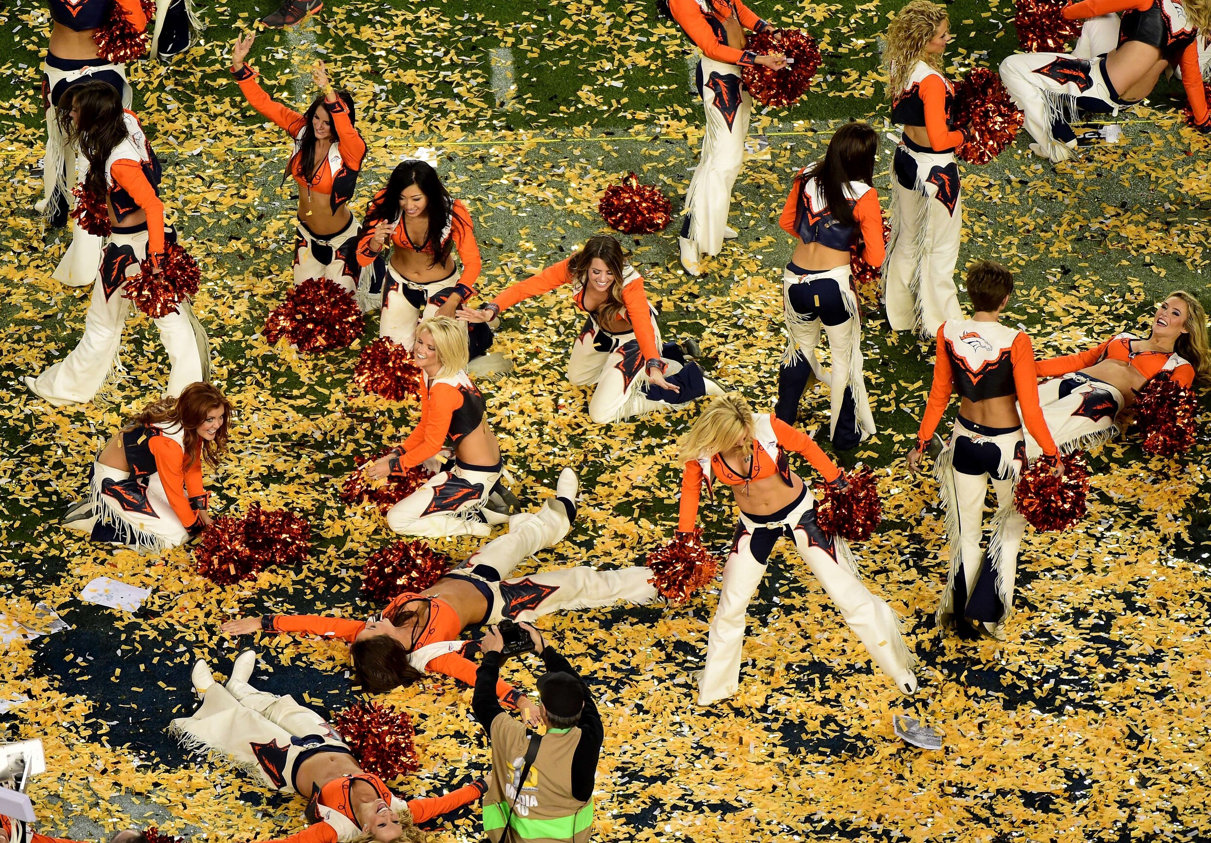 Denver Broncos wint vijftigste Super Bowl