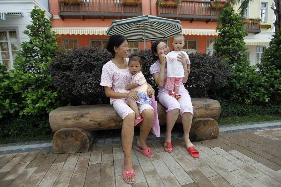 Gekloond Oostenrijks dorp officieel geopend in China