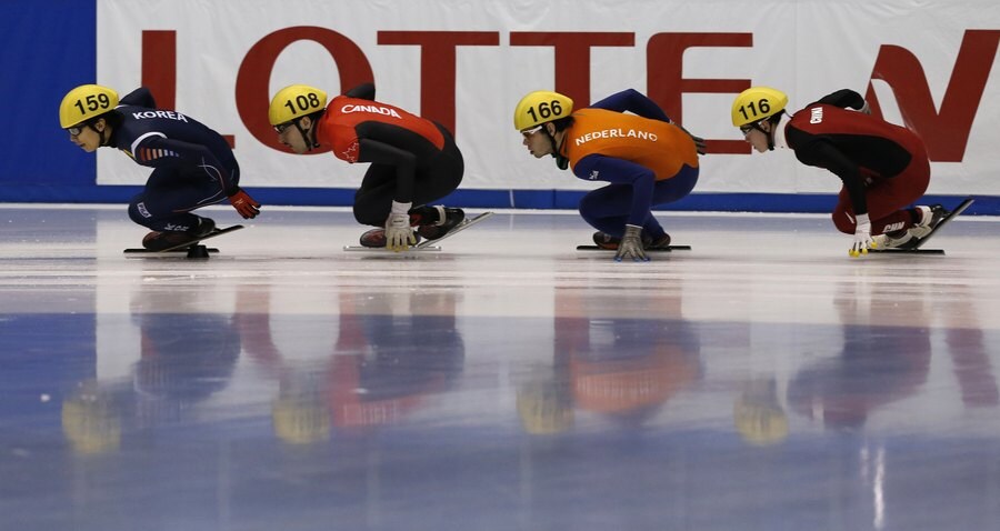 Shorttracker Knegt pakt brons