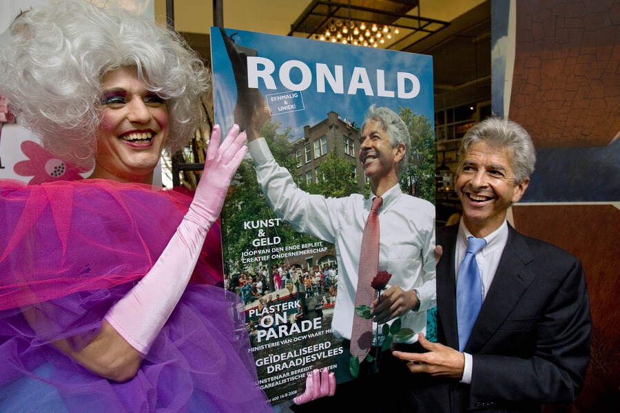 Doorstart Gay Krant van tabloid naar opiniemagazine de Volkskrant