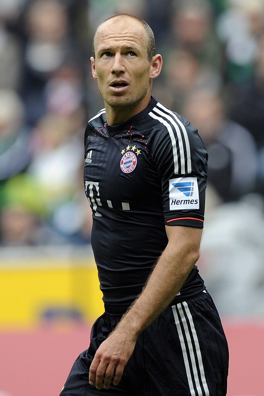 Dortmund gewaarschuwd voor 'eentonige' Arjen Robben | de Volkskrant