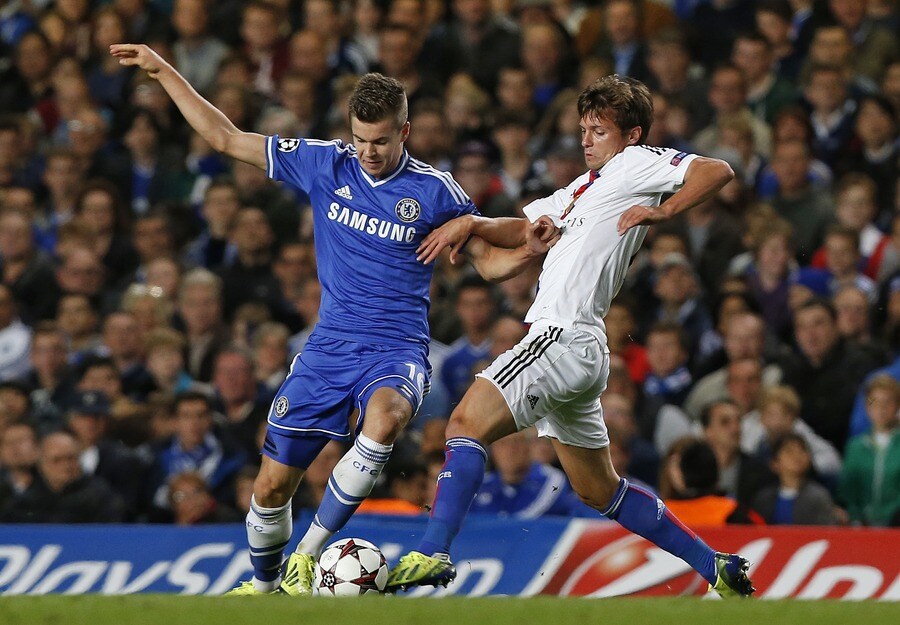 Chelsea lijdt in eigen huis gevoelig verlies tegen Basel | de Volkskrant