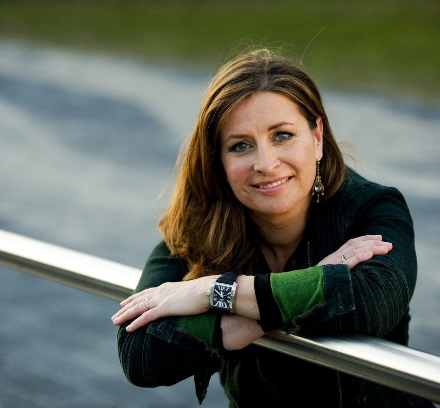 Sacha de Boer reikt Televizier-Ring uit | de Volkskrant