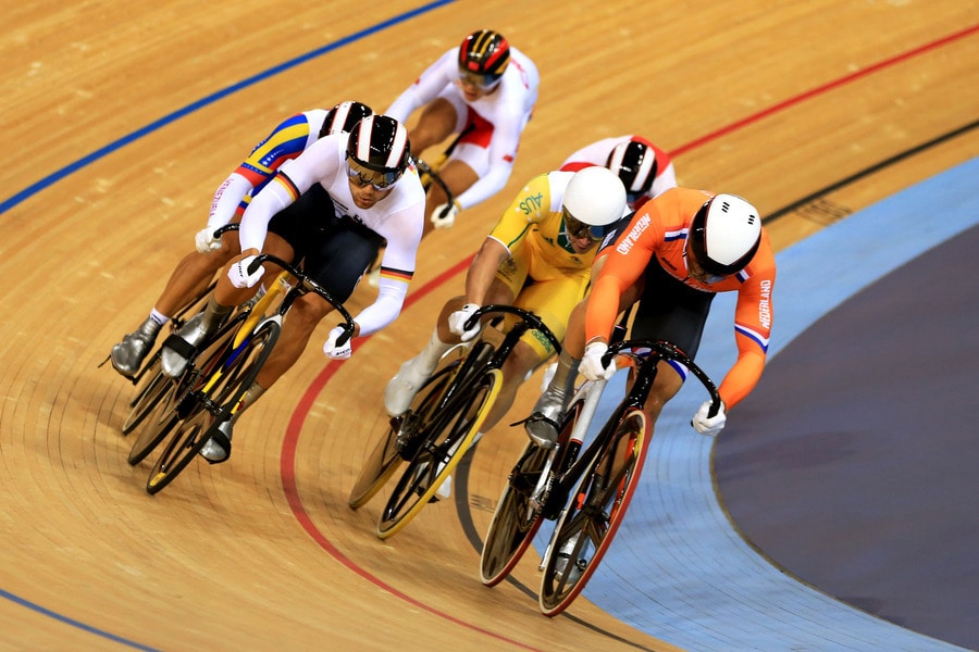 Medaillekandidaat Mulder nipt naar halve finales keirin