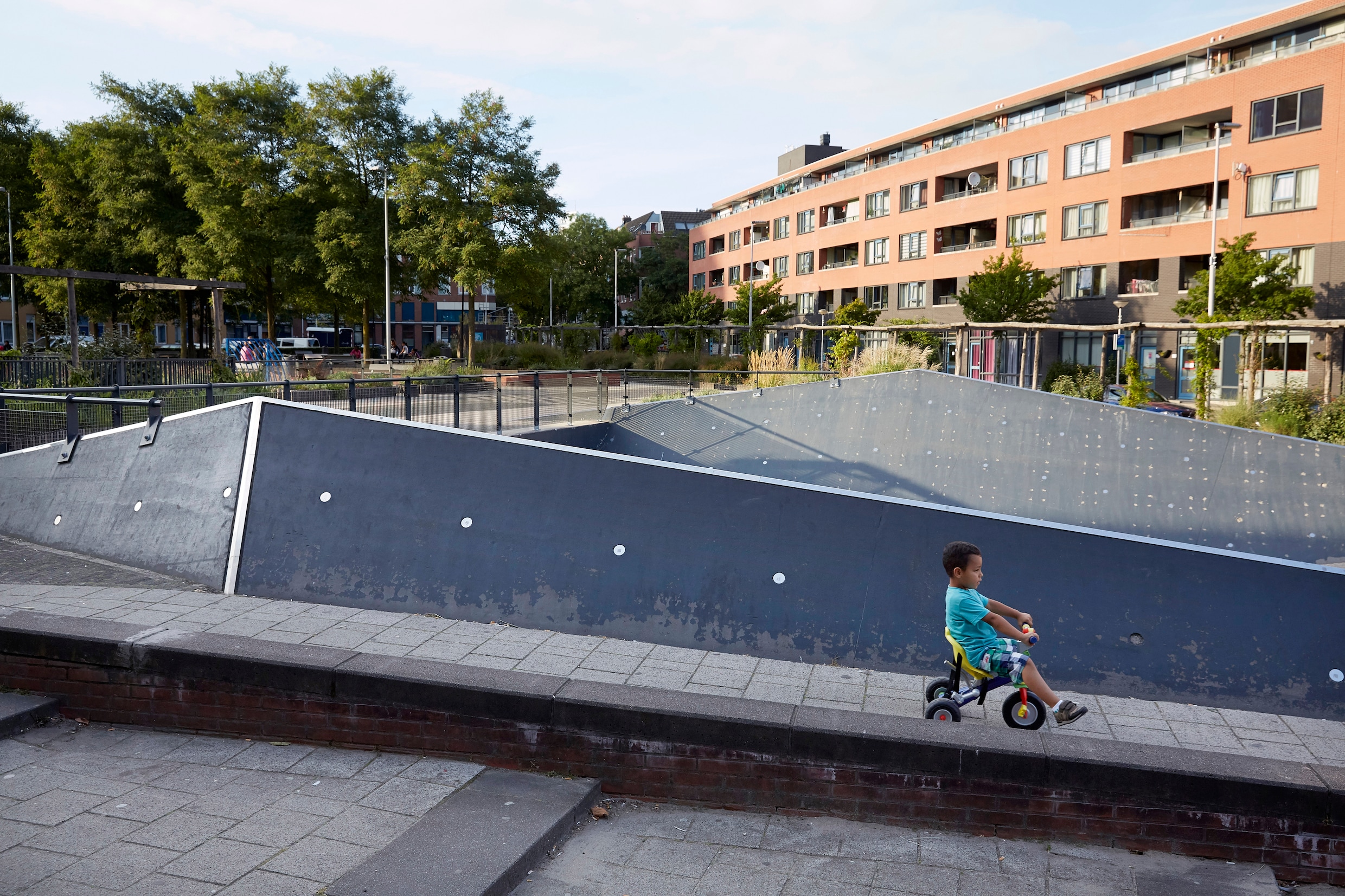 Het Oleanderplein in de wijk Bloemhof op Zuid.